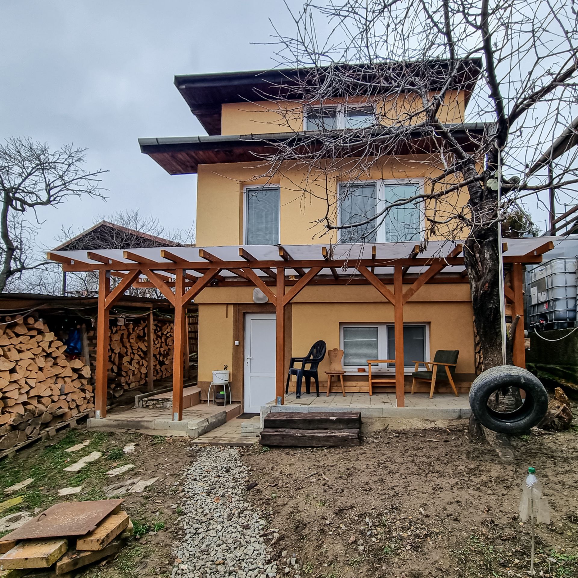 PREDANÉ Chata s možnosťou celoročného bývania, 73m2 obytná plocha, Vyšné Opátske