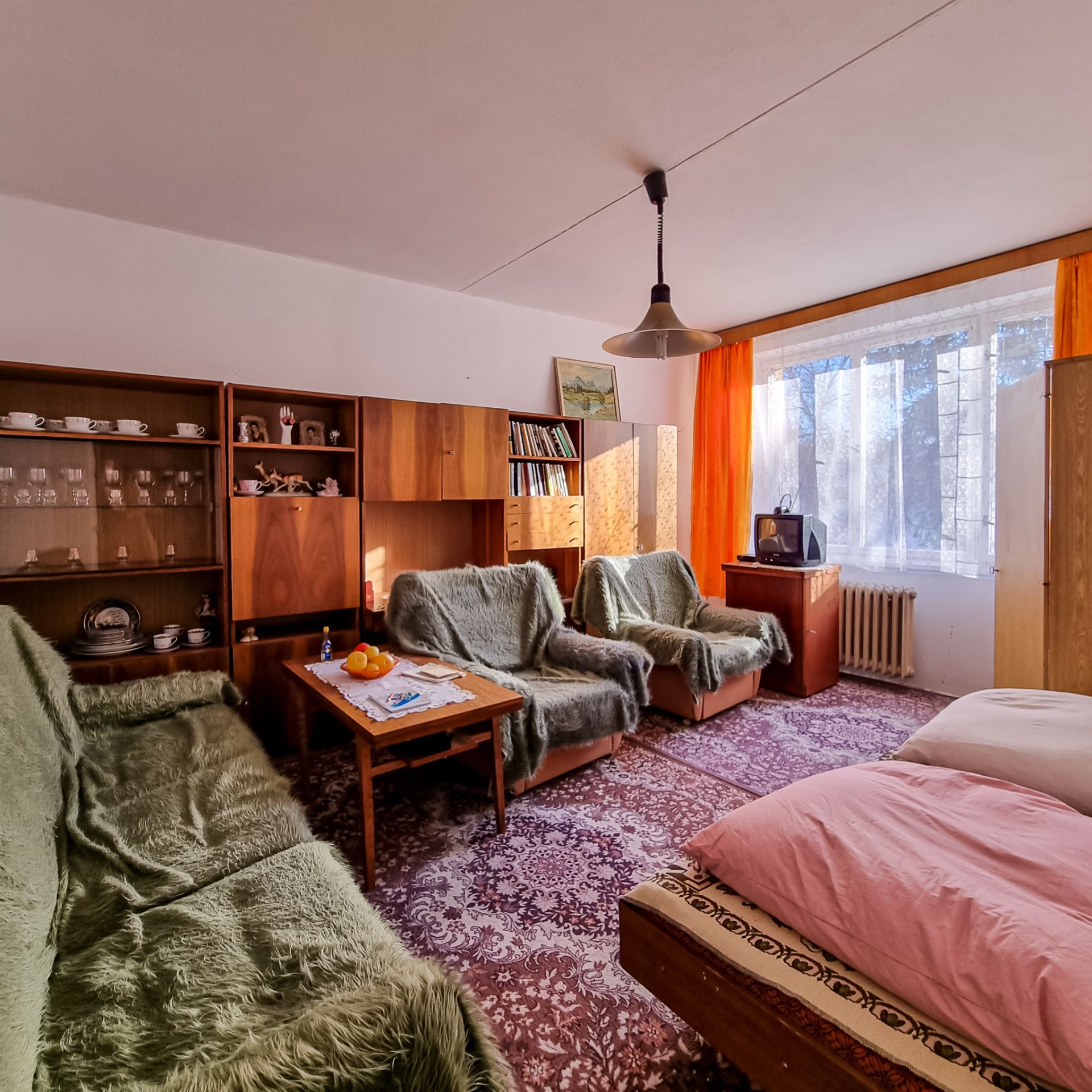 EXKLUZÍVNE Na predaj 1 izbový byt, Stodolova ul.,Luník VIII