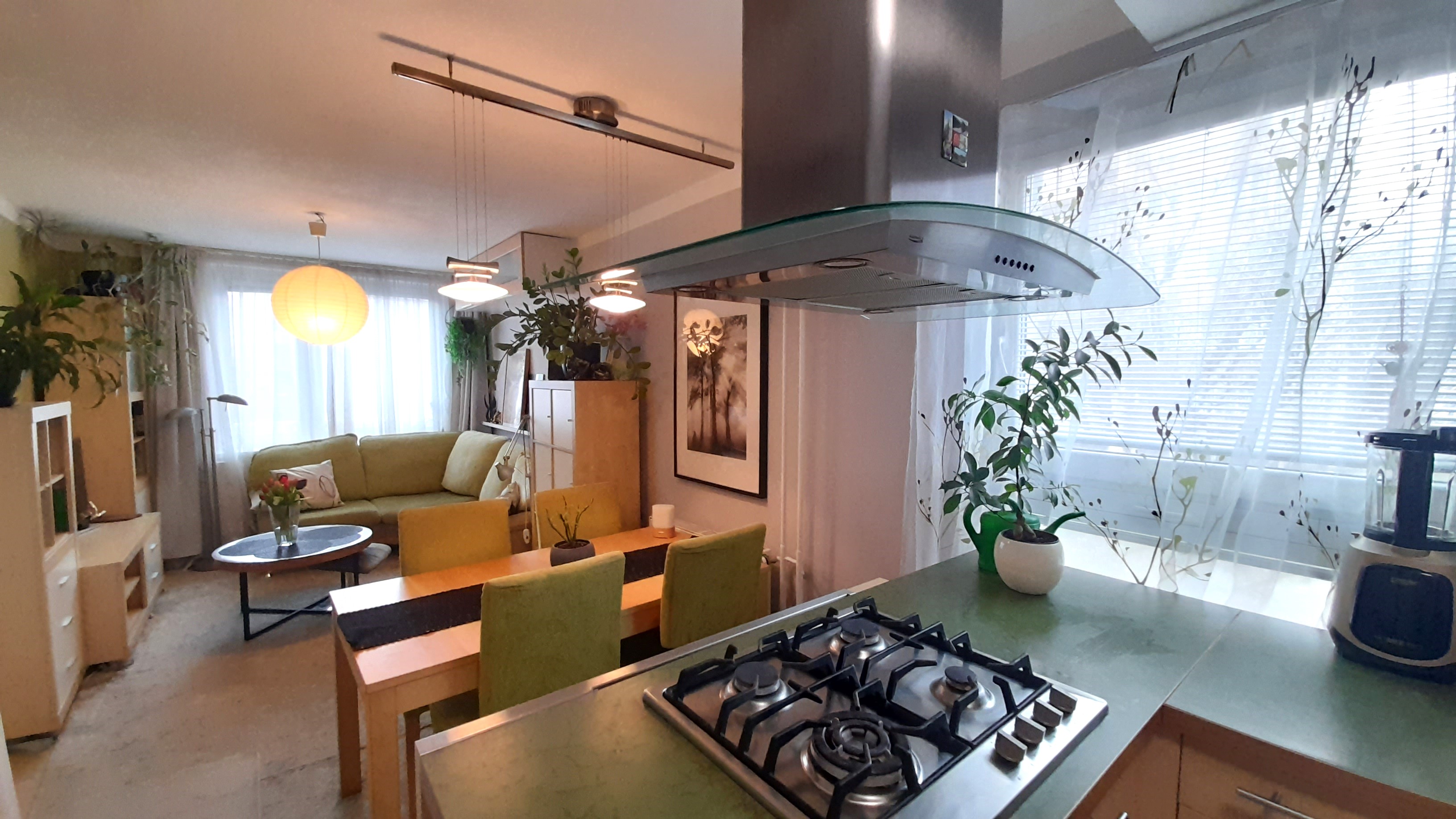 Ponúkame na predaj 4 izbový byt, 68m2, sídl. Terasa, Hronská ul.