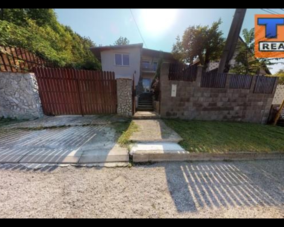 Exkluzívne len u nás dom v tichej lokalite, Slivník - Košice 220 m2 okamžite k bývaniu.