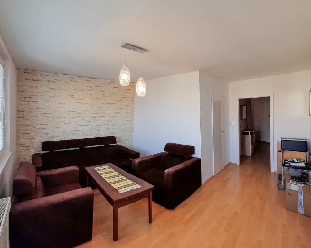 Po kompletnej prestavbe 3 izbový byt 63m2, posch.: 5/8, s balkónom, sídl. Ťahanovce
