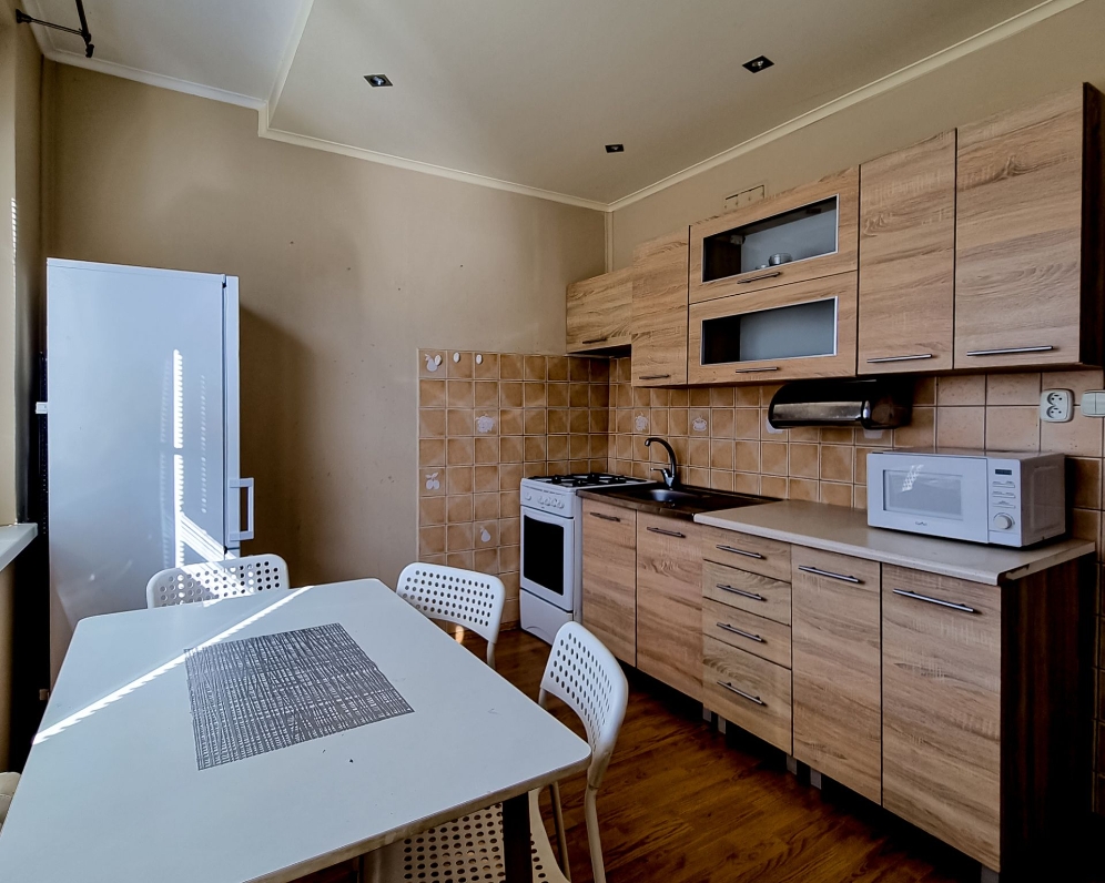 Na predaj 2 izbový byt 50 m2 v pôvodnom stave, Ružová ul. na Terase
