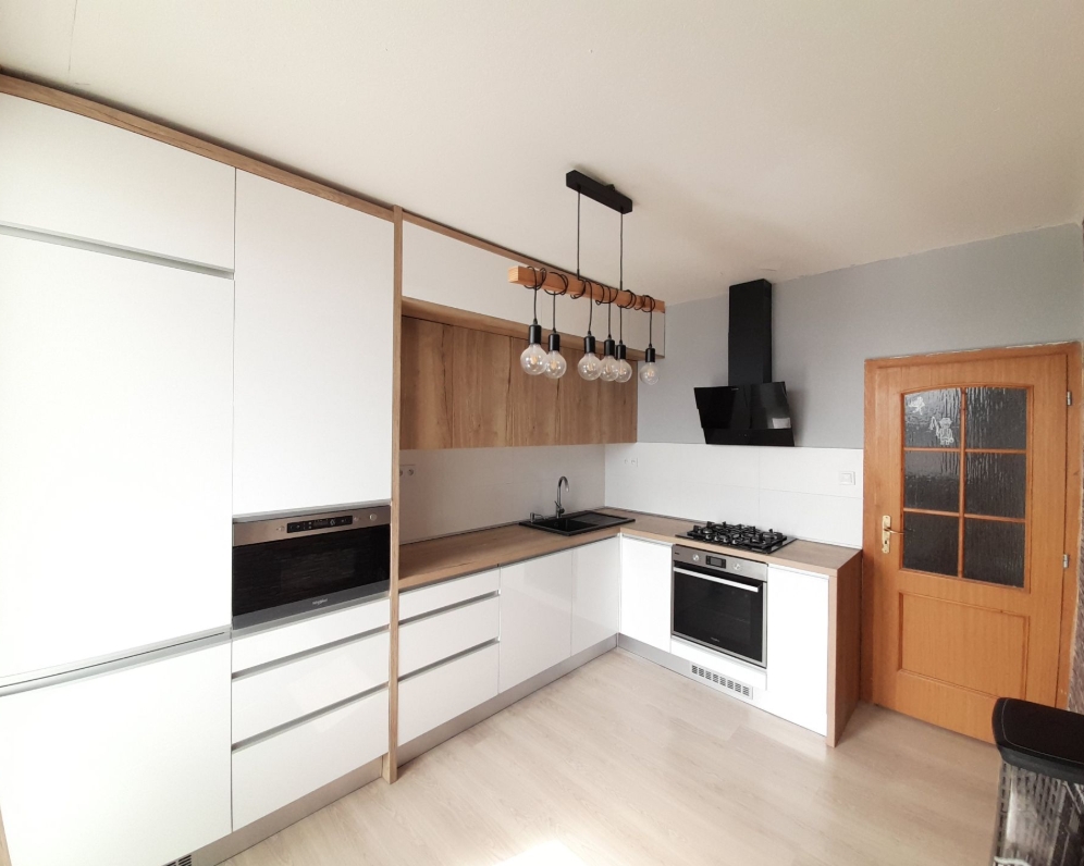 Priestranný 3 izb. byt, 70m2 + balkón, Čordákova ul. KVP