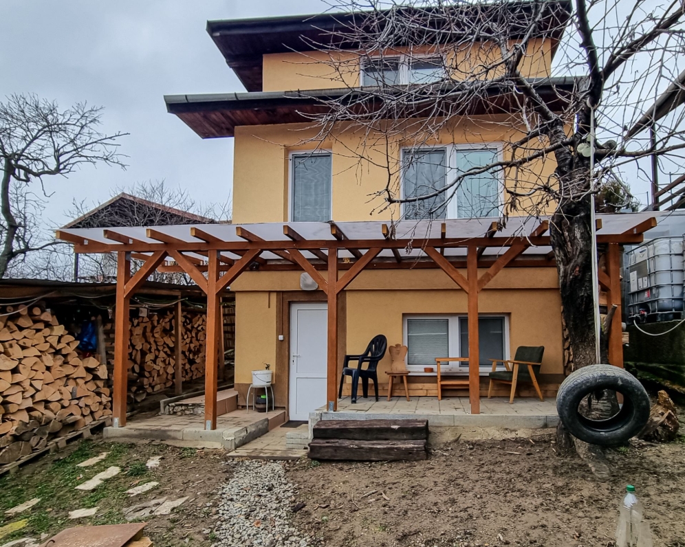 PREDANÉ Chata s možnosťou celoročného bývania, 73m2 obytná plocha, Vyšné Opátske